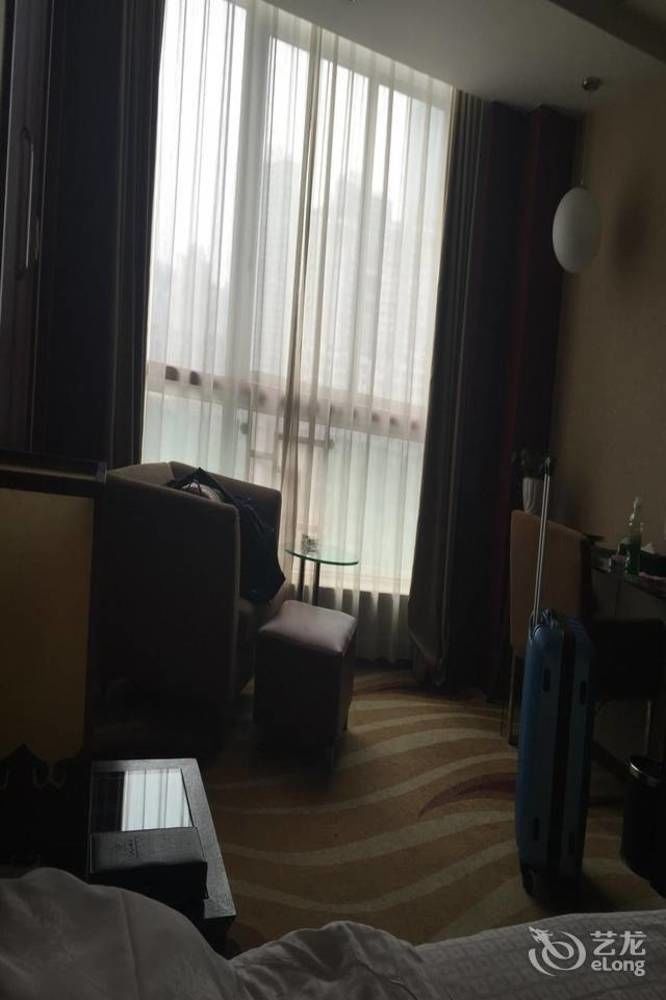 Chongqing Minshan Hotel Exterior foto